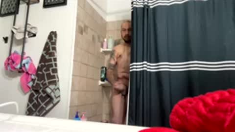 Snapshot of windowplug chatting on 03/13/26, 09:05 windowplug online show from 03/13/26, 09:05