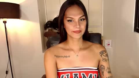Snapshot of winidaputa chatting on 04/19/26, 10:25 winidaputa online show from 04/19/26, 10:25
