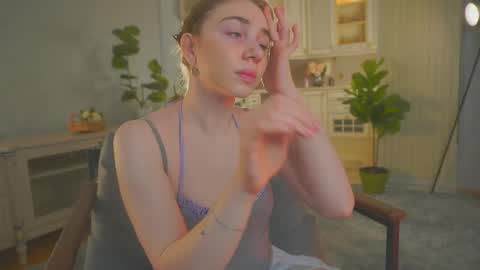 Lillian online show from 05/09/26, 03:12
