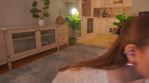 Lillian online show from 05/26/26, 03:02