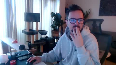 Snapshot of winnydepooh chatting on 01/24/25, 11:59 cream36 online show from 01/24/25, 11:59