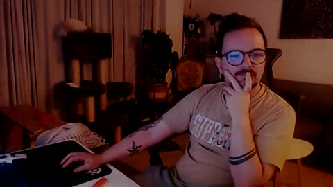 Snapshot of winnydepooh chatting on 01/24/25, 09:05 cream36 online show from 01/24/25, 09:05