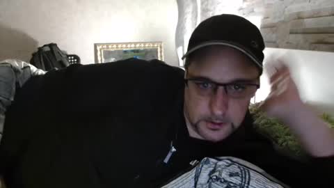 Snapshot of wirzwei8883 chatting on 01/02/25, 01:17 Dirty online show from 01/02/25, 01:17