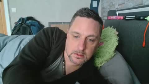 Snapshot of wirzwei8883 chatting on 03/02/26, 12:23 Dirty online show from 03/02/26, 12:23