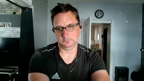 Snapshot of wirzwei8883 chatting on 06/22/26, 02:25 Dirty online show from 06/22/26, 02:25