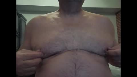 Snapshot of wisanonymousman chatting on 01/16/26, 05:22 Wisa Randy online show from 01/16/26, 05:22