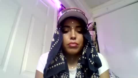 wisephlsphriii online show from 11/07/25, 09:48