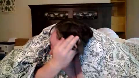 Annie online show from 08/01/26, 01:05