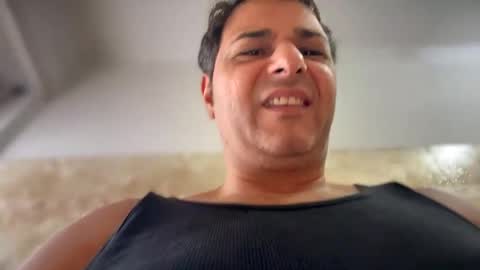 Snapshot of witebull83 chatting on 12/09/24, 10:54 Witebull online show from 12/09/24, 10:54