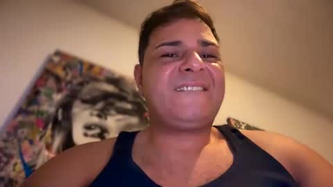 Snapshot of witebull83 chatting on 12/15/24, 04:37 Witebull online show from 12/15/24, 04:37