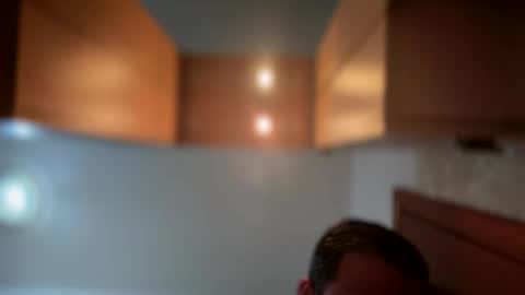 Snapshot of witebull83 chatting on 02/11/26, 09:03 Witebull online show from 02/11/26, 09:03