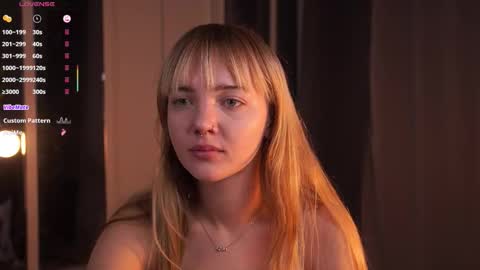 Snapshot of with_my_bae chatting on 10/30/25, 07:47 Hollis online show from 10/30/25, 07:47