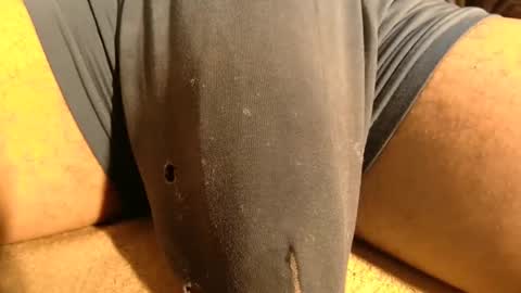 Snapshot of withbothhandsplease chatting on 12/21/25, 12:29 Mater online show from 12/21/25, 12:29