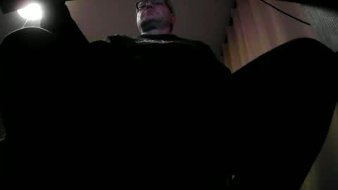 Snapshot of wixer1970 chatting on 12/28/24, 05:03 wixer1970 online show from 12/28/24, 05:03