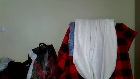 Snapshot of wizzia_khalifa chatting on 01/22/25, 05:49 girlie o online show from 01/22/25, 05:49