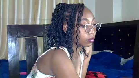 Snapshot of wizzia_khalifa chatting on 03/02/25, 01:16 girlie o online show from 03/02/25, 01:16