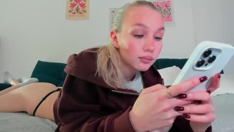 wladilia online show from 10/09/25, 08:40