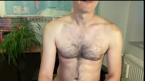 Snapshot of wladsexy88 chatting on 11/16/25, 08:53 Wladsexy88 online show from 11/16/25, 08:53