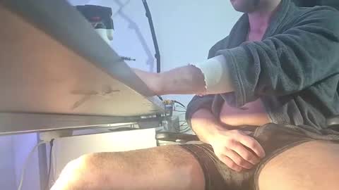 Snapshot of wnhz27 chatting on 02/03/26, 01:37 wnhz27 online show from 02/03/26, 01:37