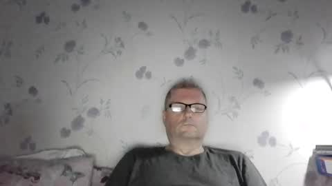 wobble444 online show from 07/05/26, 01:56
