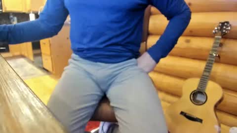 Snapshot of wobbleon chatting on 12/31/24, 10:23 Gobbleon online show from 12/31/24, 10:23