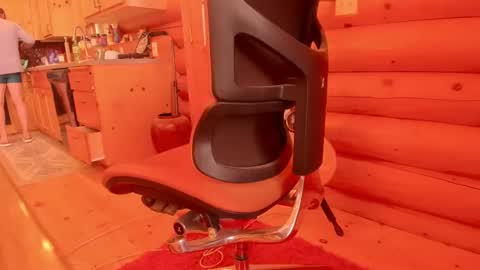 Snapshot of wobbleon chatting on 01/08/25, 10:16 Gobbleon online show from 01/08/25, 10:16