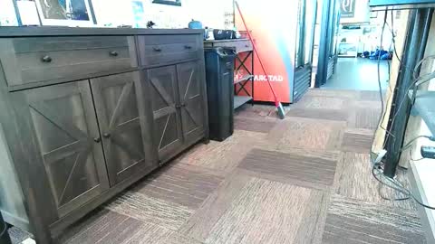 Snapshot of wobbleon chatting on 01/13/25, 05:12 Gobbleon online show from 01/13/25, 05:12