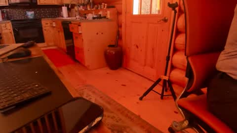 Snapshot of wobbleon chatting on 01/29/25, 09:39 Gobbleon online show from 01/29/25, 09:39