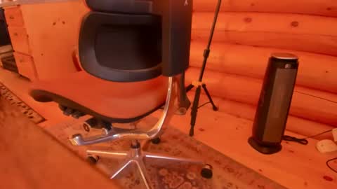 Snapshot of wobbleon chatting on 02/16/25, 08:55 Gobbleon online show from 02/16/25, 08:55