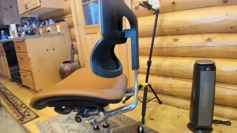 Snapshot of wobbleon chatting on 02/16/25, 11:59 Gobbleon online show from 02/16/25, 11:59