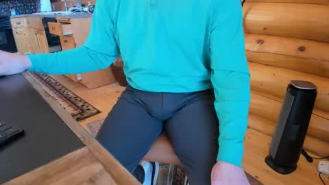 Snapshot of wobbleon chatting on 02/26/25, 09:16 Gobbleon online show from 02/26/25, 09:16