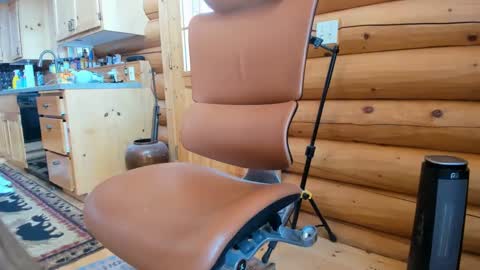 Snapshot of wobbleon chatting on 03/05/25, 05:39 Gobbleon online show from 03/05/25, 05:39