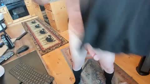 Snapshot of wobbleon chatting on 03/08/25, 05:33 Gobbleon online show from 03/08/25, 05:33