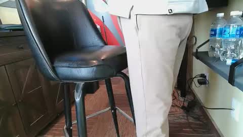 Snapshot of wobbleon chatting on 03/10/25, 05:18 Gobbleon online show from 03/10/25, 05:18