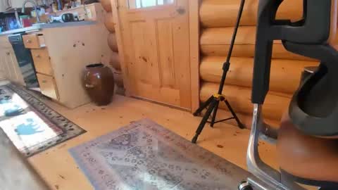 Snapshot of wobbleon chatting on 03/12/25, 10:28 Gobbleon online show from 03/12/25, 10:28