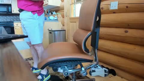 Snapshot of wobbleon chatting on 09/13/25, 05:57 Gobbleon online show from 09/13/25, 05:57