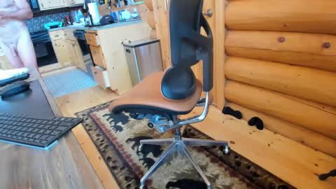 Snapshot of wobbleon chatting on 09/14/25, 07:35 Gobbleon online show from 09/14/25, 07:35