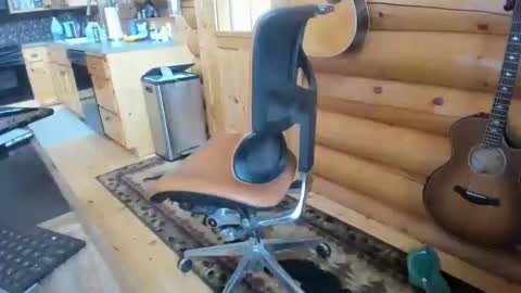 Snapshot of wobbleon chatting on 03/22/26, 10:24 Gobbleon online show from 03/22/26, 10:24