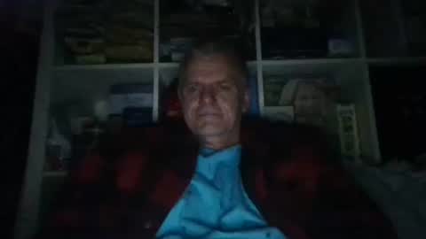Snapshot of wohnung_at chatting on 02/12/25, 08:06 wohnung_at online show from 02/12/25, 08:06