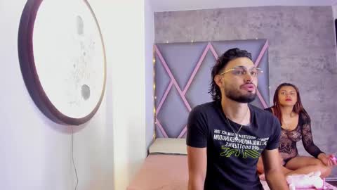 Nicolas Y Laura online show from 03/17/26, 11:24