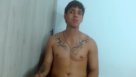 Snapshot of wolf_light chatting on 12/15/25, 10:36 wolf_light online show from 12/15/25, 10:36