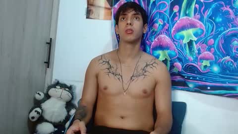 wolf_light online show from 01/18/26, 01:04