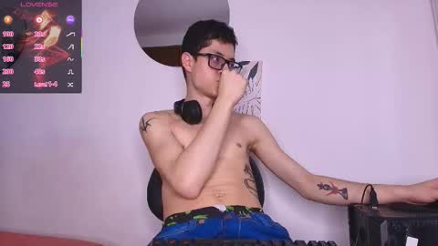  W O L F  online show from 03/03/26, 11:49