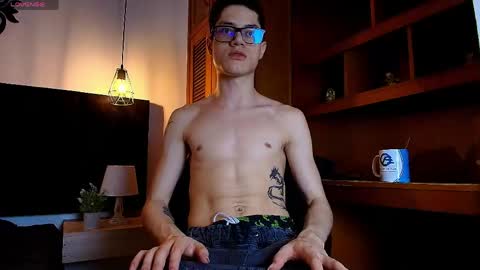  W O L F  online show from 05/02/26, 11:37