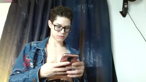  W O L F  online show from 05/13/26, 12:02