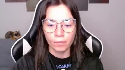 Alex online show from 04/26/26, 01:36