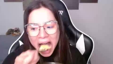Alex online show from 06/05/26, 02:18