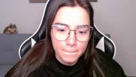 Alex online show from 06/21/26, 01:41