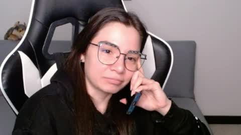 Alex online show from 06/22/26, 03:25