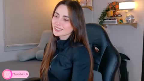   online show from 12/03/25, 03:47